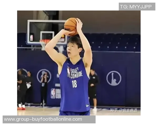 青岛记者点评杨瀚森表现需提升体能挑战仍在后方等待 青岛记者点评杨瀚森表现需提升体能挑战仍在后方等待