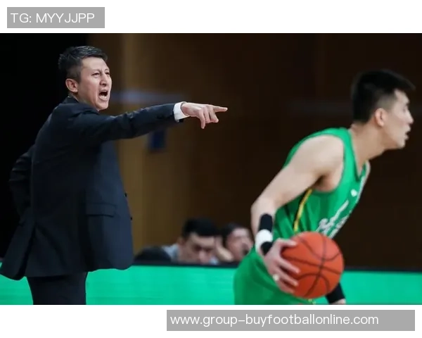 郭艾伦幽默回忆国家队绰号由大鸟变小鸟的趣事分享