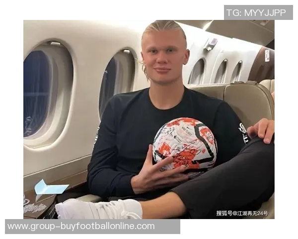 哈兰德库尔图瓦齐聚社媒评论区引发热议左右为男名场面再度回顾