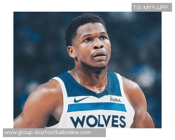 华子分享被唐斯隔扣经历感叹对手身材壮硕高度优势需团队支援