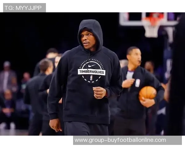 米切尔状态低迷20投仅中6末节发力独得10分难救主 米切尔状态低迷20投仅中6末节发力独得10分难救主