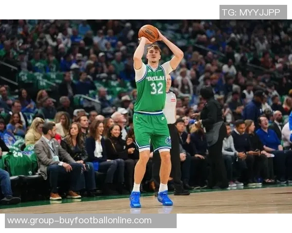 克尼佩尔闪耀全场贡献33分5板9助弗拉格与VJ联手助力球队胜利 克尼佩尔闪耀全场贡献33分5板9助弗拉格与VJ联手助力球队胜利