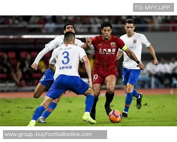 巴延德尔强调土耳其队士气高涨无论谁上场都将全力以赴争胜